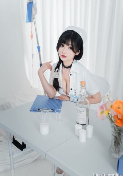 国产三级三A三级片_720手机在线观看