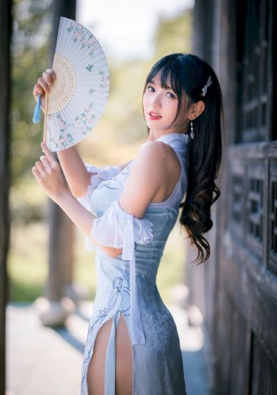 我被AV女優包圍了手游版_高清免费电视剧