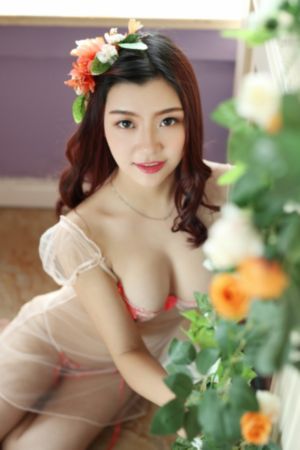 老师穿着粘满精子的丝袜视频网站_剧情片免费观看韩国