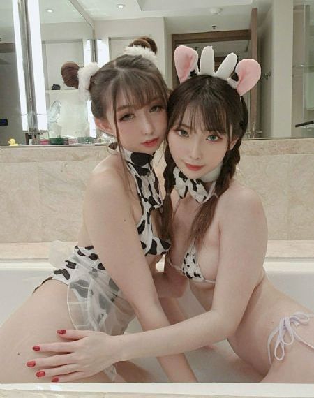 色内内在线视频免费观看_超清在线播放观看